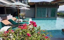 pool villa